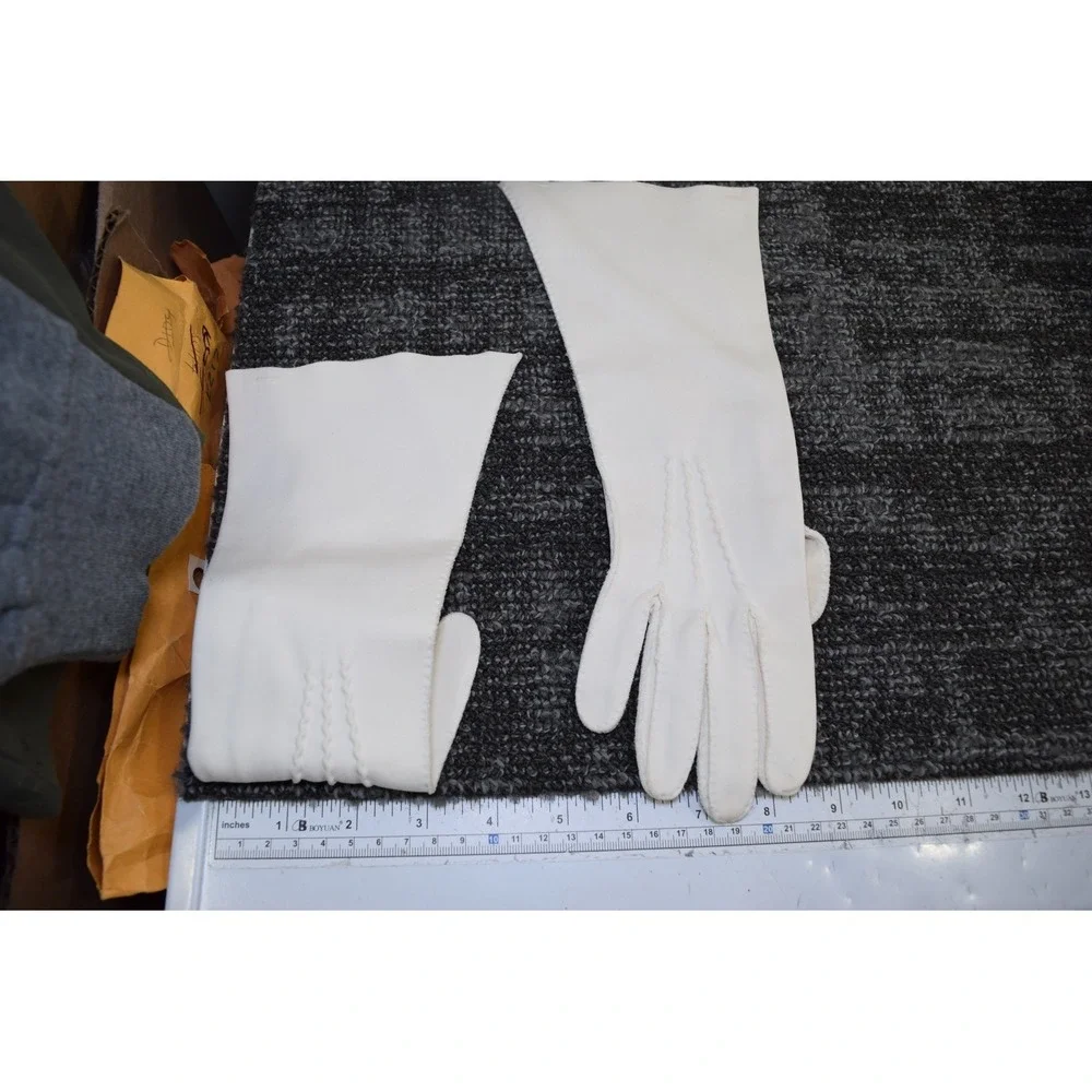 Vintage Cotton Gloves Women S M White Over the Wrist Formal Night Evening MCM